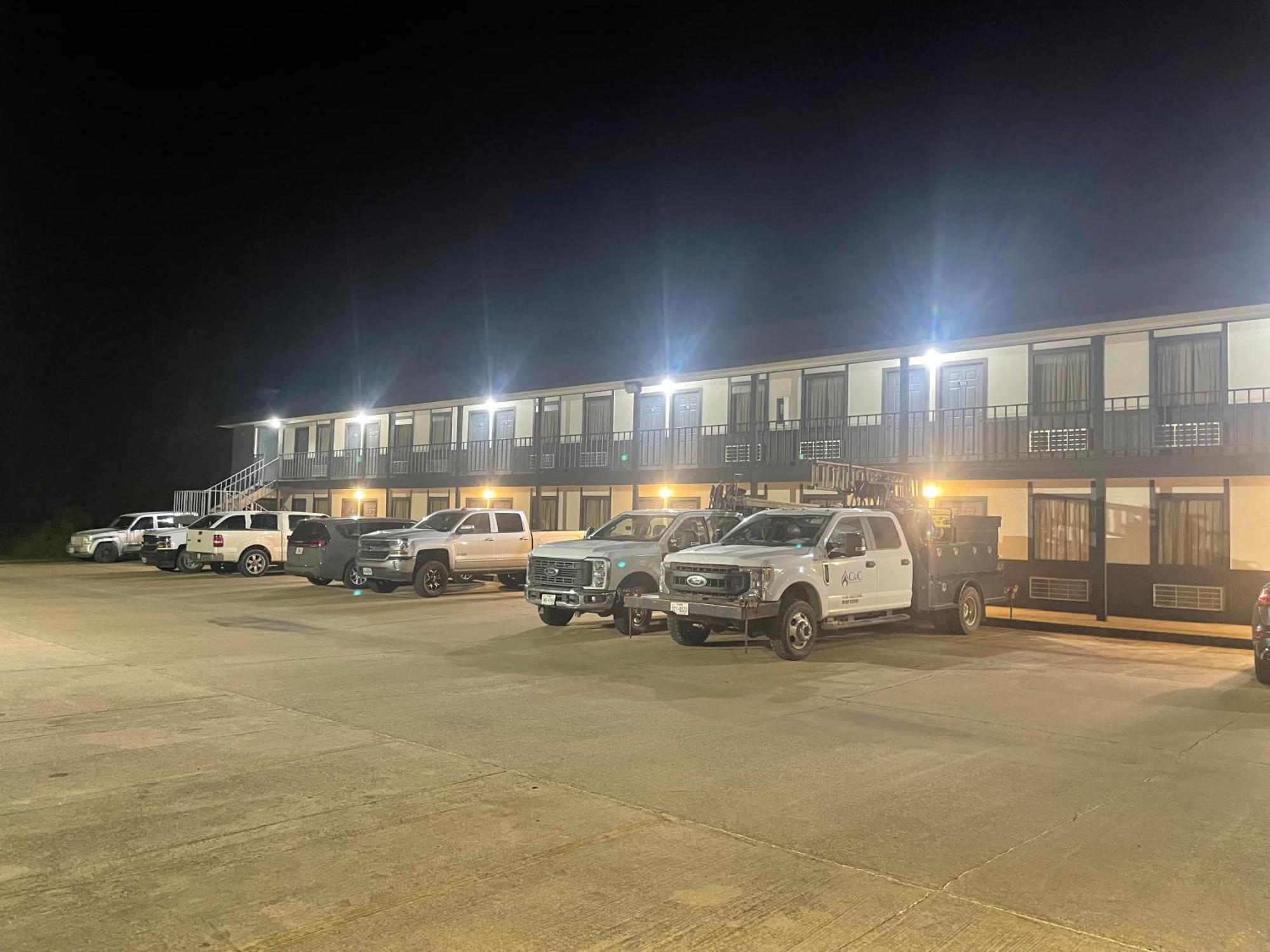 Regency Inn Jewett エクステリア 写真